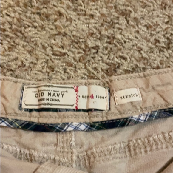 Cream corduroy Old Navy skirt, size 4 - Picture 3 of 3
